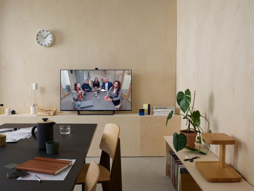 Google Meet Kamera kaufen – Huddly IQ without Mic für kleine Meetingräume