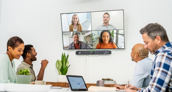 Poly Studio X52
