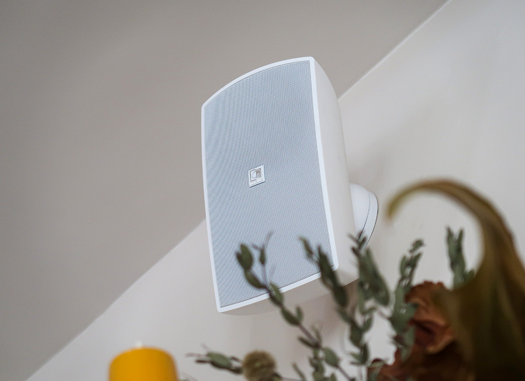 AUDAC Installationslautsprecher im Restaurant