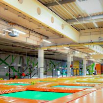 Neue Beschallung für den SkyFly Trampolinpark